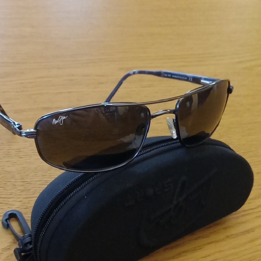 Maui Jim Dark Gray Sunglasses with Black Case